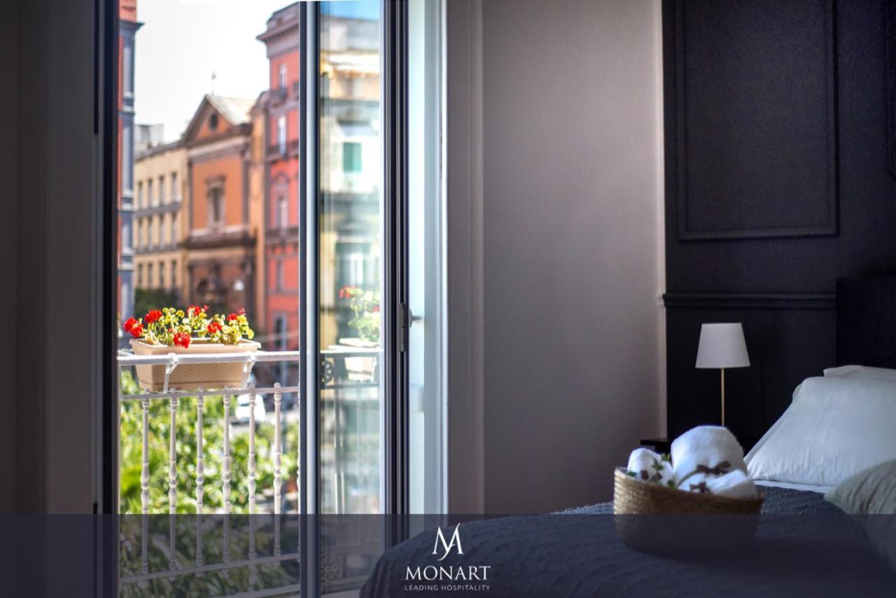 Monart Hospitality Cavour Bed & Breakfast เนเปิลส์ ภายนอก รูปภาพ